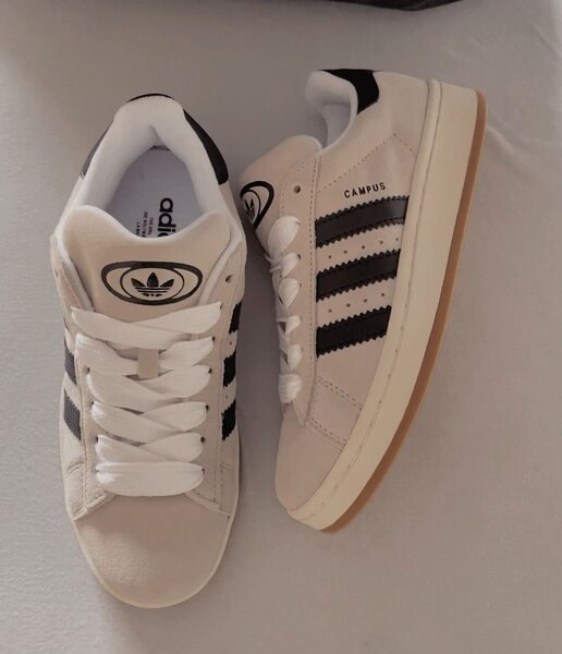 Chaussures Adidas Campus