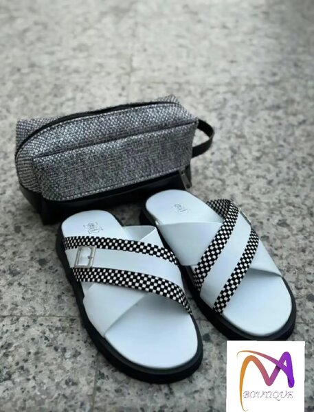 Sandales élégantes blanches