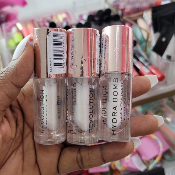 Revolution Lip Gloss Hydra Bomb