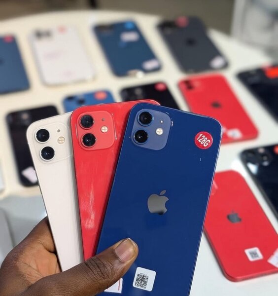iPhone 12 128GB