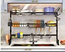 Égouttoir au-dessus de l'évier