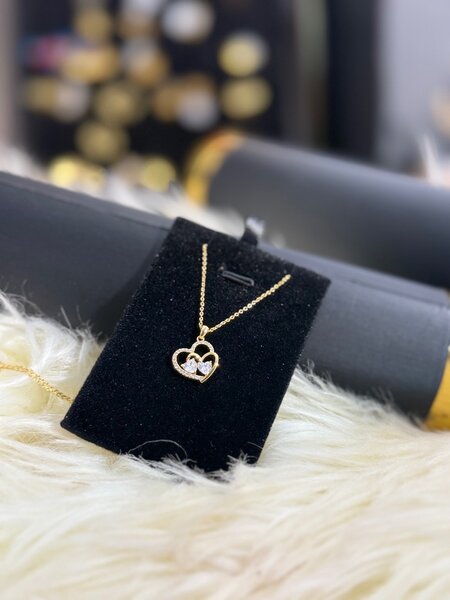 Collier en or élégant