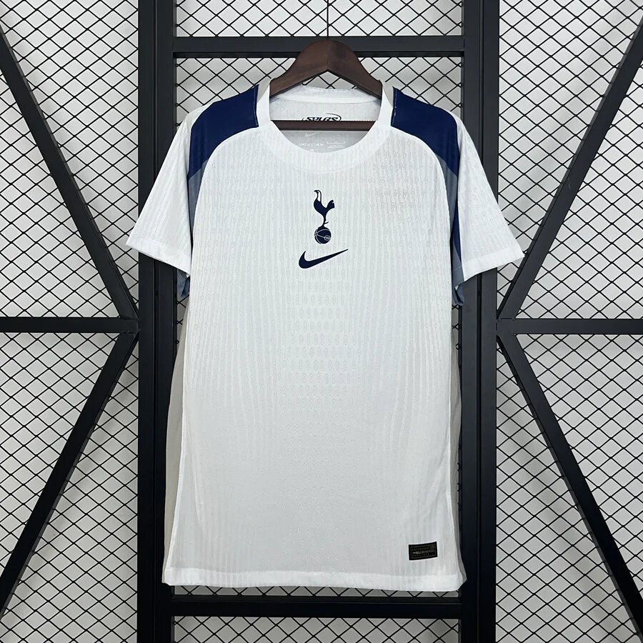 Tottenham domicile 25/26