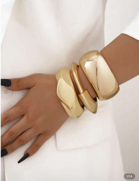 Bracelet en acier doré