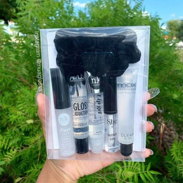 Ensemble de brillants à lèvres