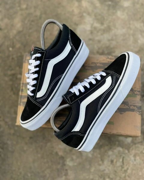 Van's