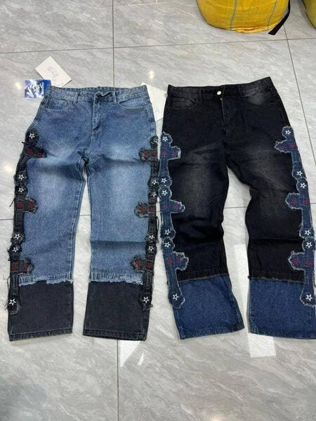 Pantalons en jean brodé