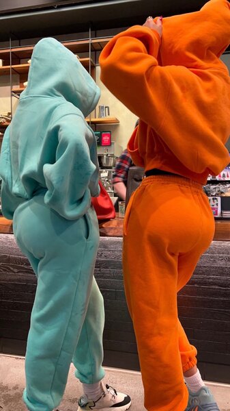 Ensemble de survêtement coloré