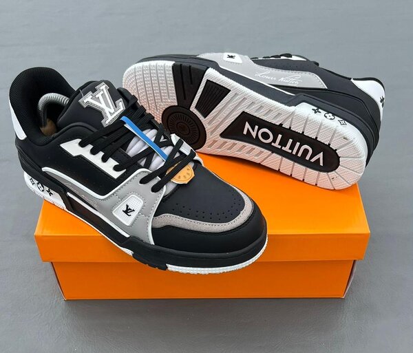 Baskets Louis Vuitton Homme