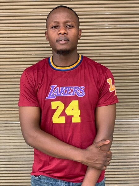 Men's T-shirt in burgundy