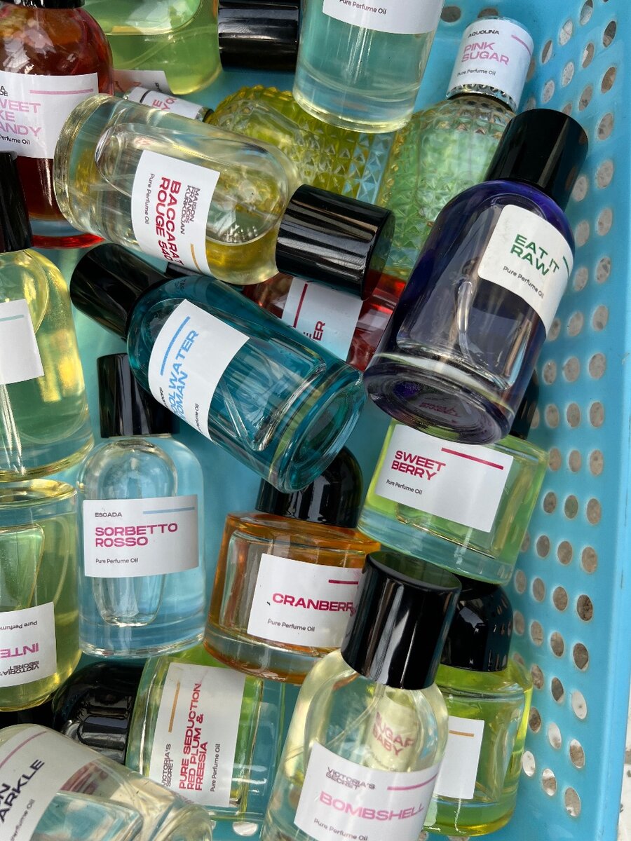 AUTHENTIC OIL BASE PERFUME