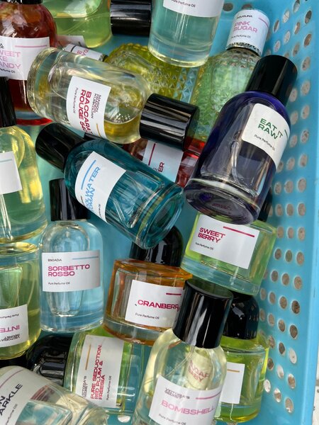 AUTHENTIC OIL BASE PERFUME