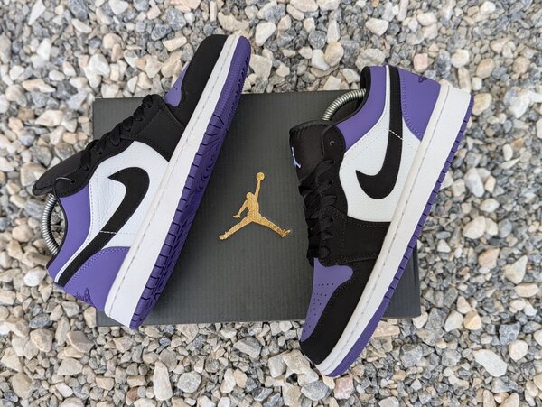 JORDAN 1 LOW (COURT PURPLE)