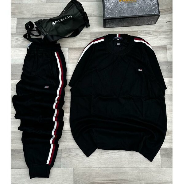 Ensemble de survêtement noir