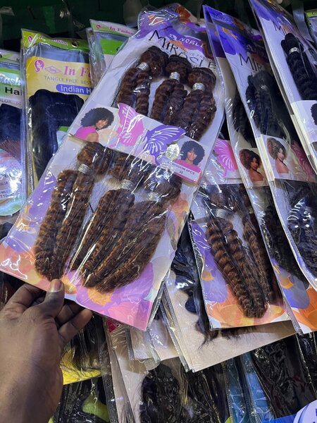 Mèche Miral toutes les couleur