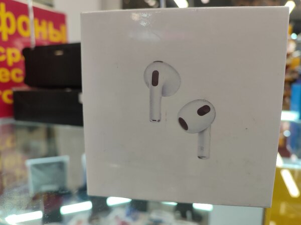 AirPods 3     цвет золото