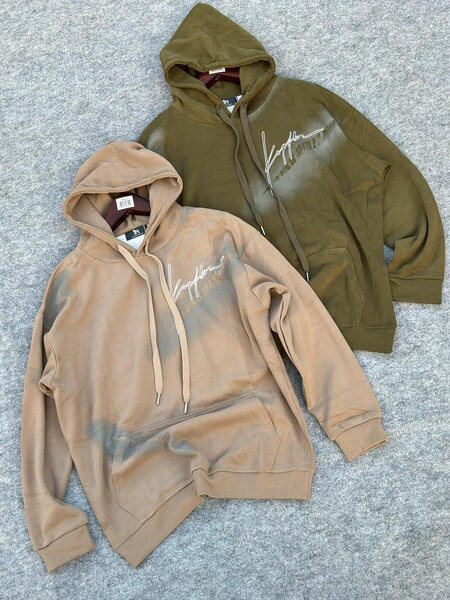 Sweatshirts à capuche tendance