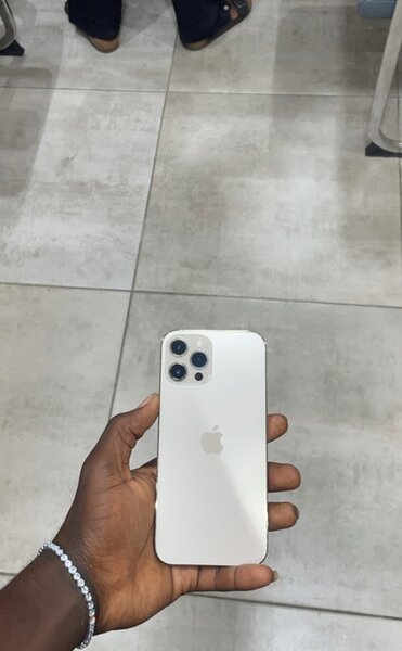 iPhone 14pro max 