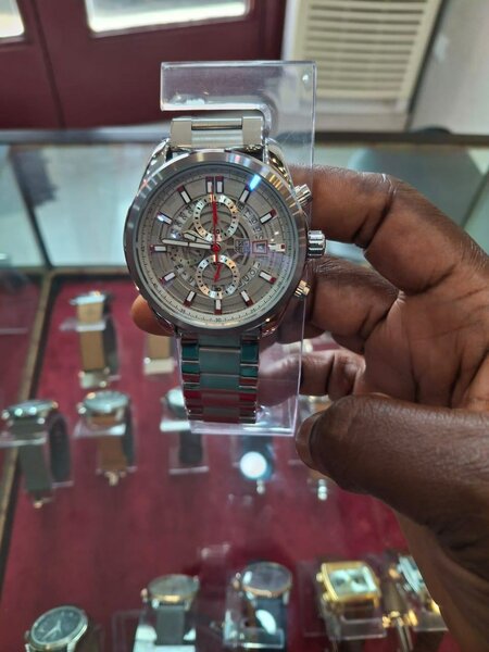 Montre Chronographe Acier Inox