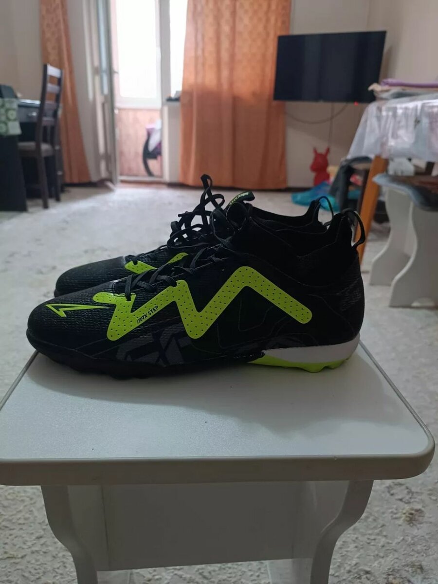 Сороконожки