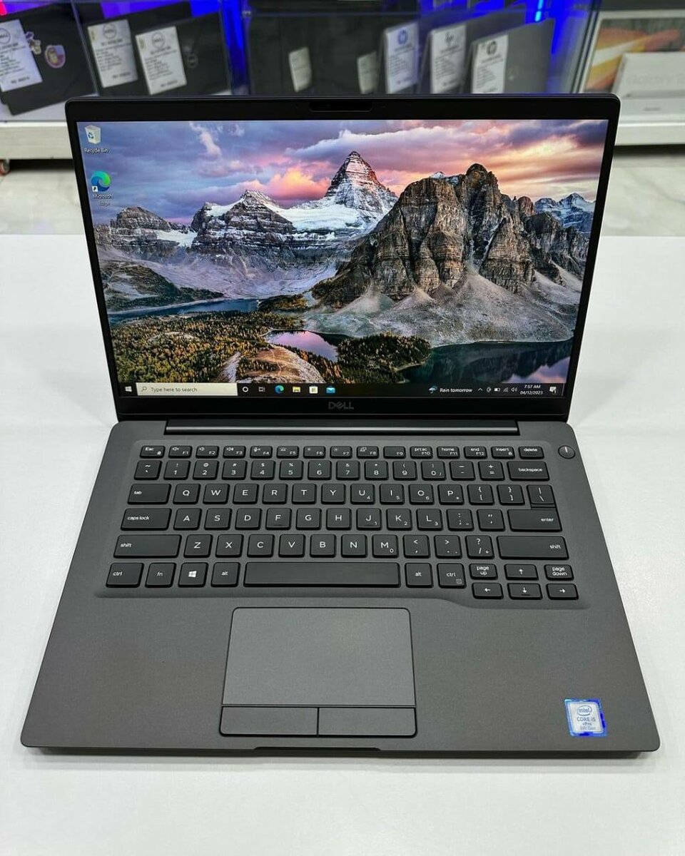 Dell latitude 7400