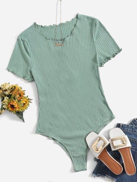 Body côtelé vert à manches courtes
