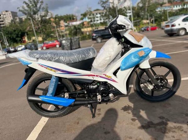 Scooter 110cc moderne