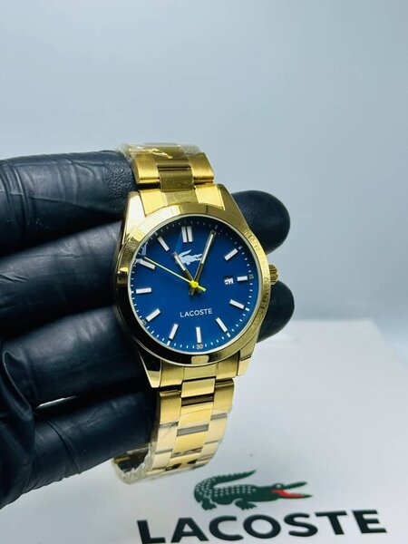 Montre Lacoste élégante