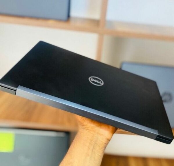 DELL LAPTOP