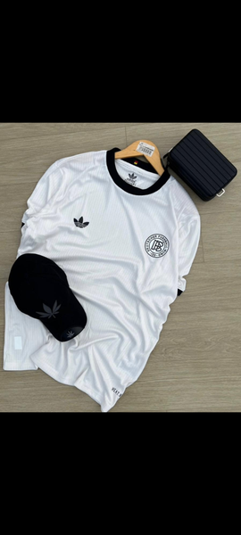 T-shirt de sport blanc Adidas