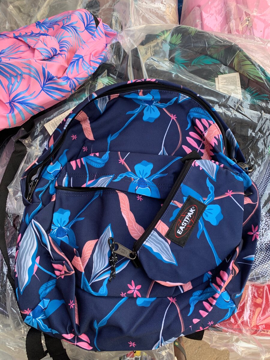 Sac à dos floral moderne