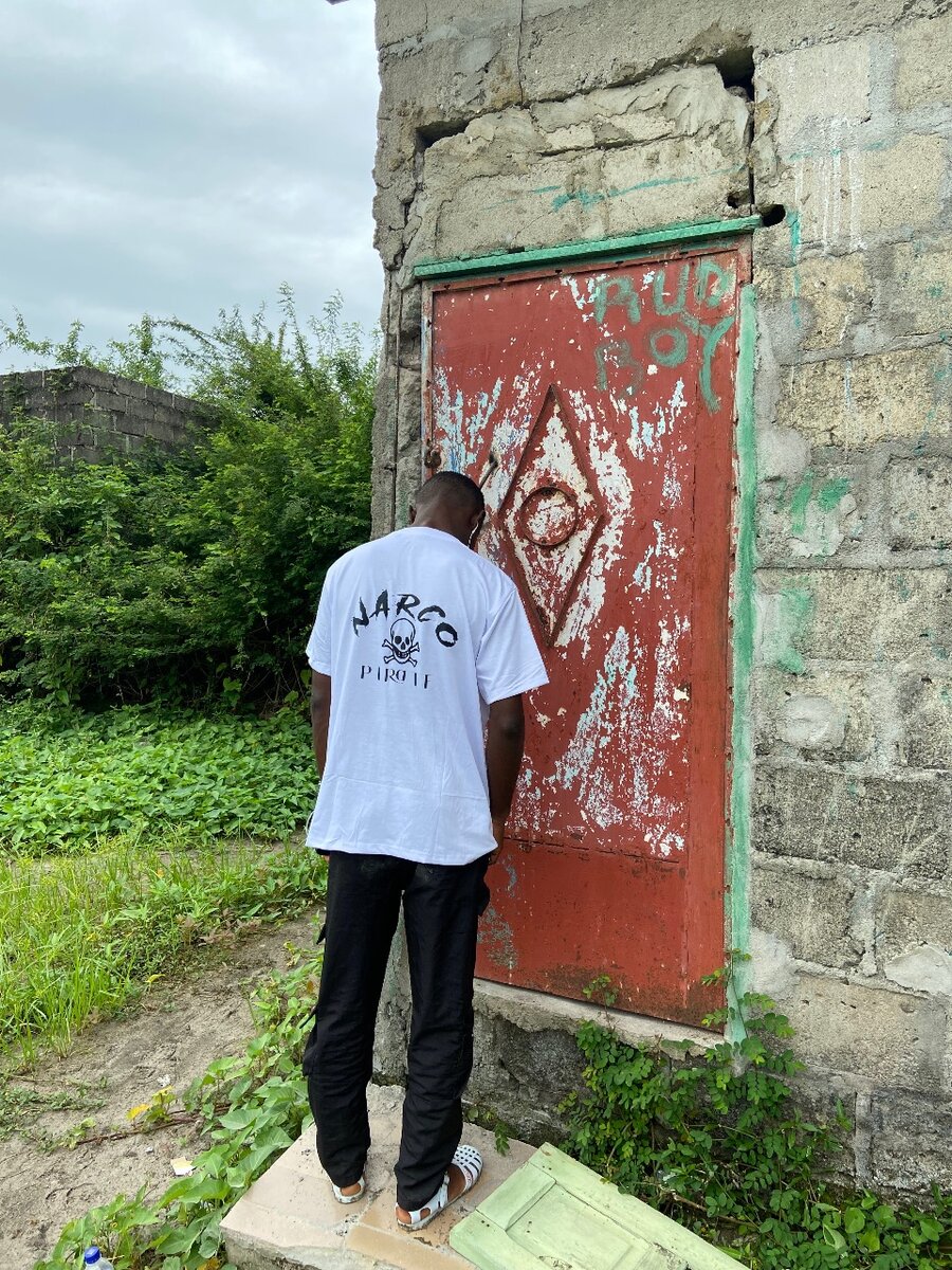 T-shirt blanc narco pirate