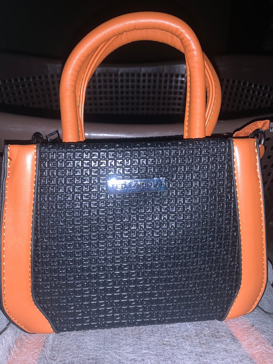 Sac à main élégant noir et orange