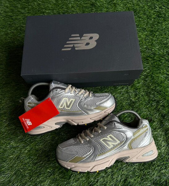 New Balance 530