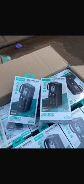 Batterie Externe 30,000mAh Puissante