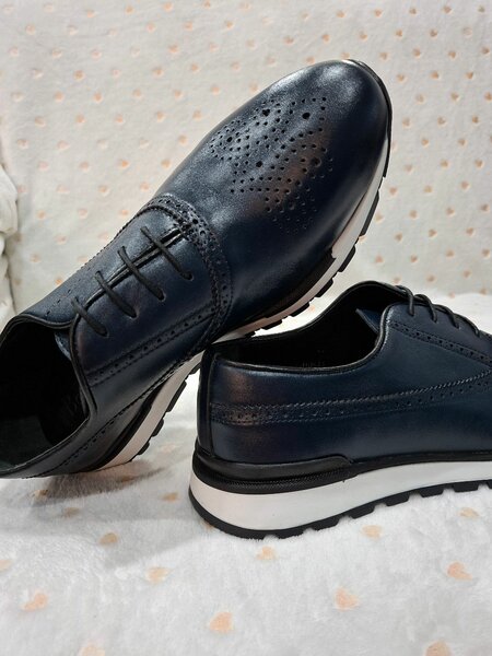 Chaussures en cuir élégantes