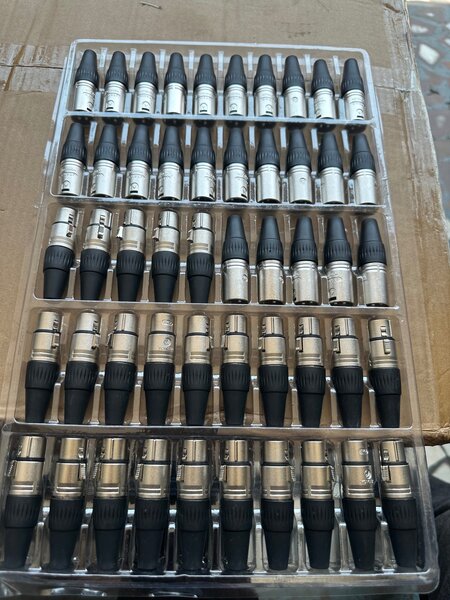 Male and Female XLR plugs