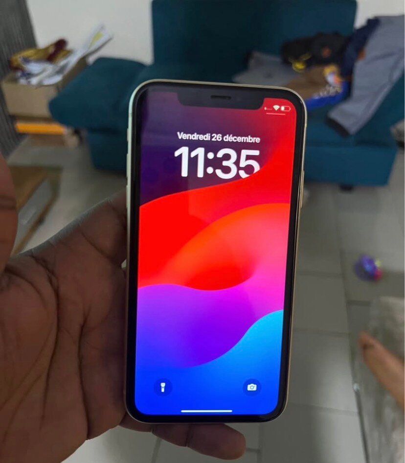 iPhone XR Jaune 64Go