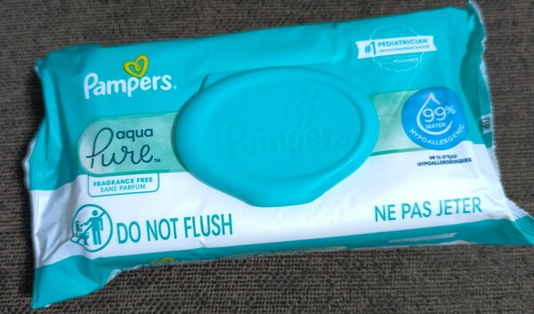 56 Lingettes Pampers Aqua Pure