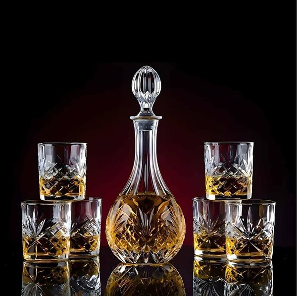 Ensemble raffiné de verres à w