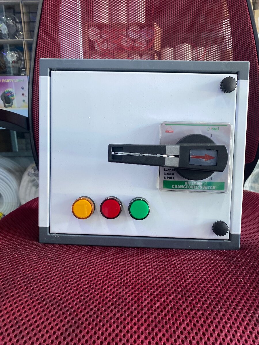 Change over switch 250A