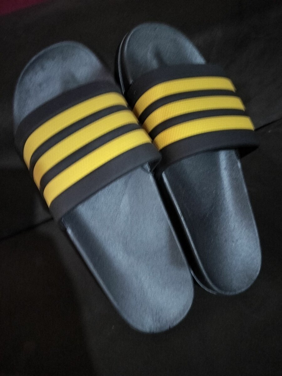 Slides for men