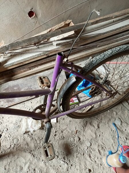 Vélo d'occasion robuste