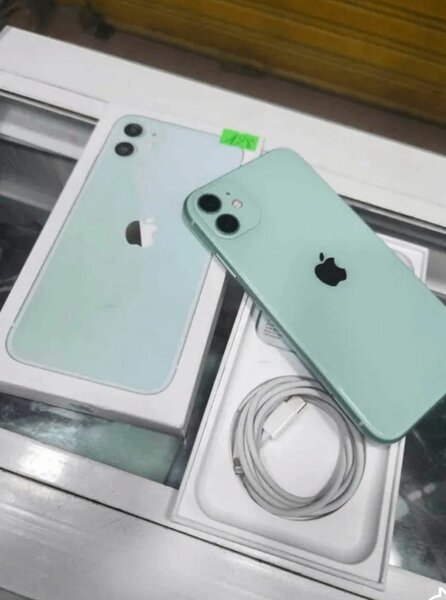 iPhone 11 Vert