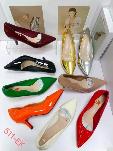 Chaussures à Talons Élégantes