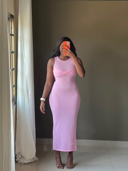 Pink bodycon dress