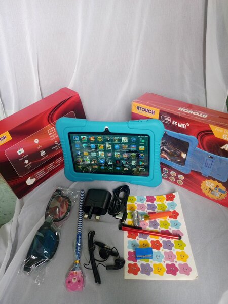 tablette éducative écran blindé 25 jeux préinstallés