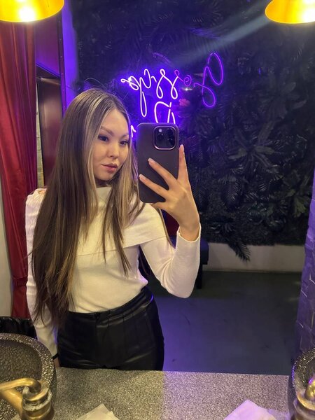 Кофта с плечиками