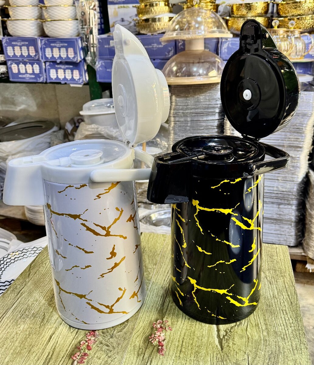 Thermos à pompe marbre