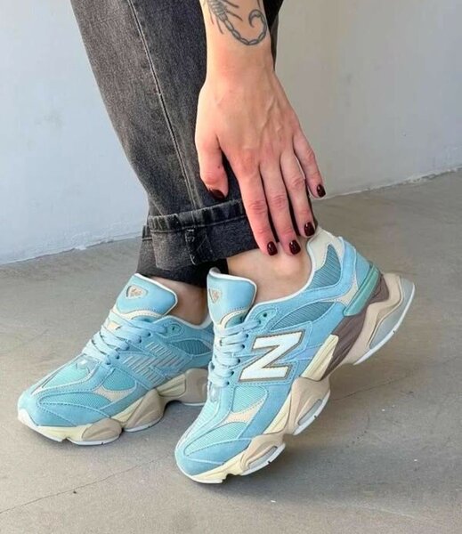 NEW BALANCE 9060